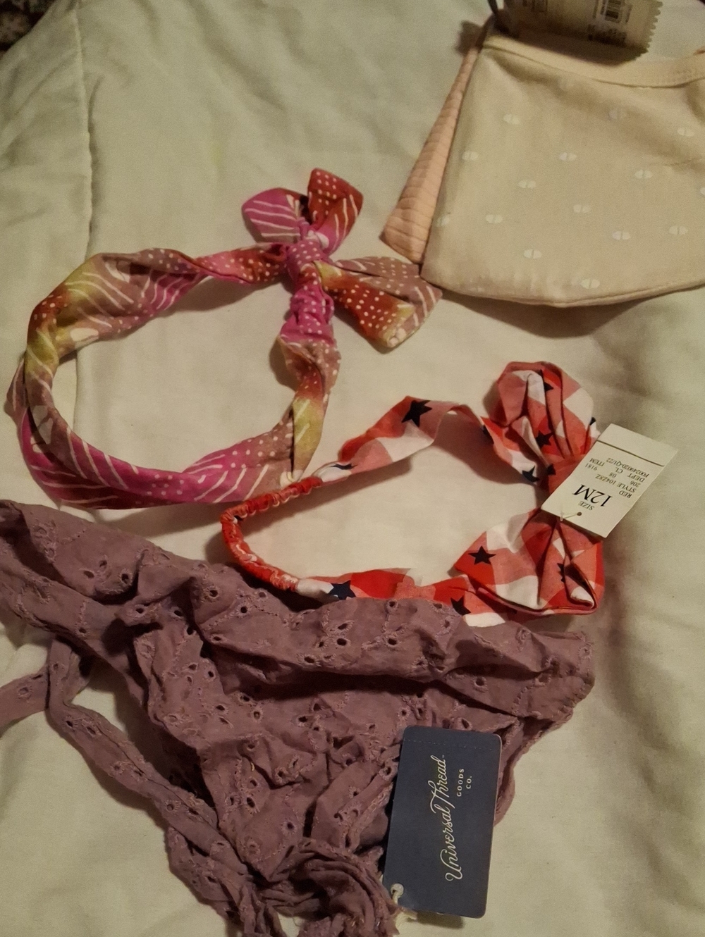 LOT OF 5 Universal Thread Hair Scarves Set (3) + 2 Masks (Mis425)
